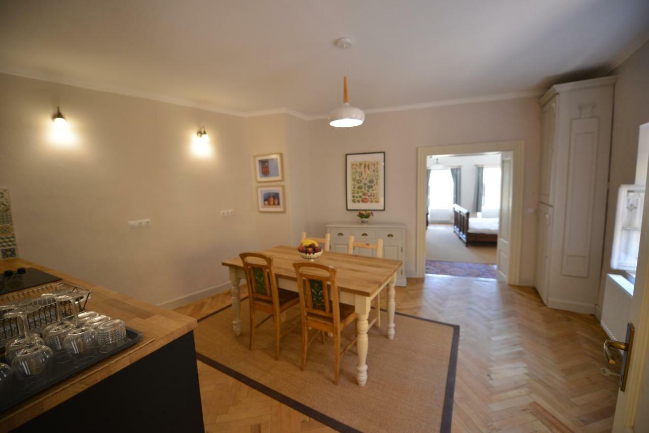 Casa Augustus Apartment Sighisoara Bagian luar foto
